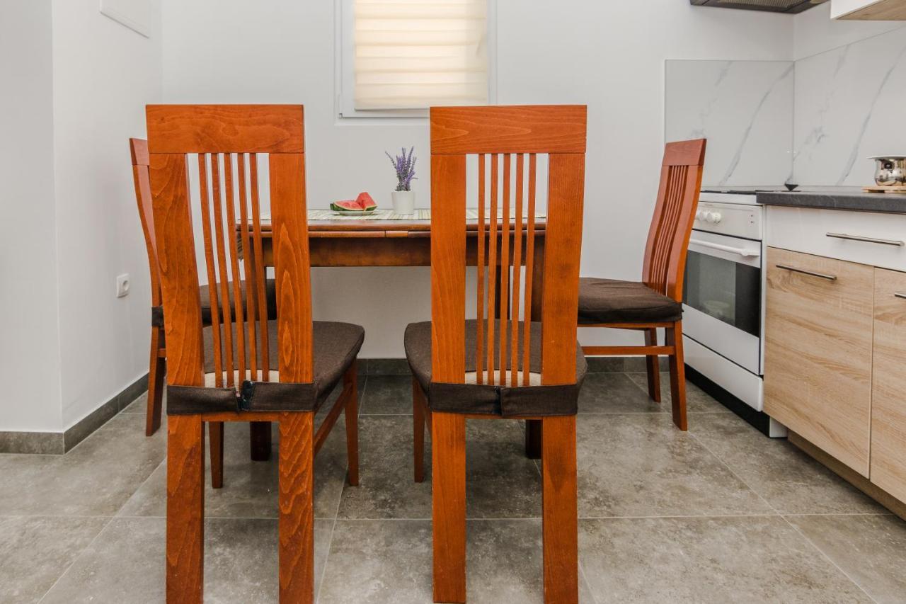 Lovely Apartment M&K In Peaceful Area - زادار المظهر الخارجي الصورة